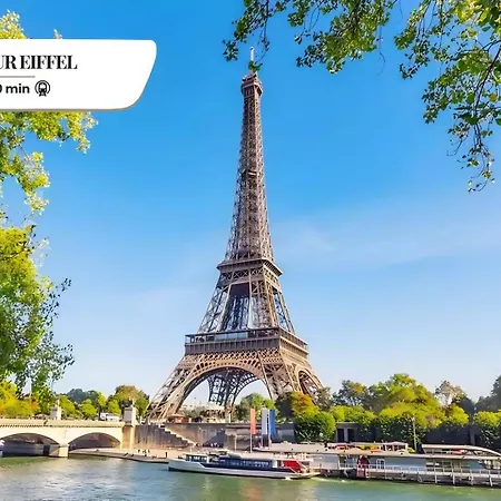 213 Givenchy - Superbe à Paris